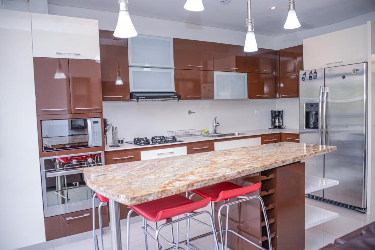 Apartamento Lleras Ac Hot Tub Медельин Экстерьер фото